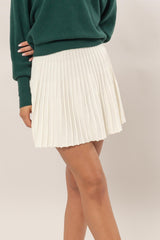 Cream High-Waist Knit Pleated Flare Mini Skirt