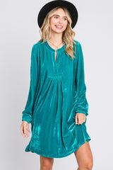 Emerald V-Neck Velvet Dress