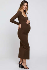 Brown Ribbed Scoop Neck Maternity Midi Dress