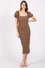 Brown Popcorn Textured Short Puff Sleeve Maternity Midi Dress