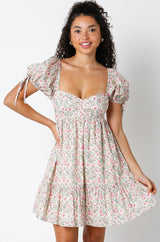 Cream Floral Sweetheart Neck Short Puff Sleeve Dress