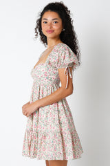 Cream Floral Sweetheart Neck Short Puff Sleeve Dress