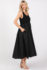 Black Textured Scoop Neck Sleeveless Midi Dress