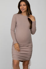 Mauve Ribbed Ruched Side Tie Maternity Fitted Dress