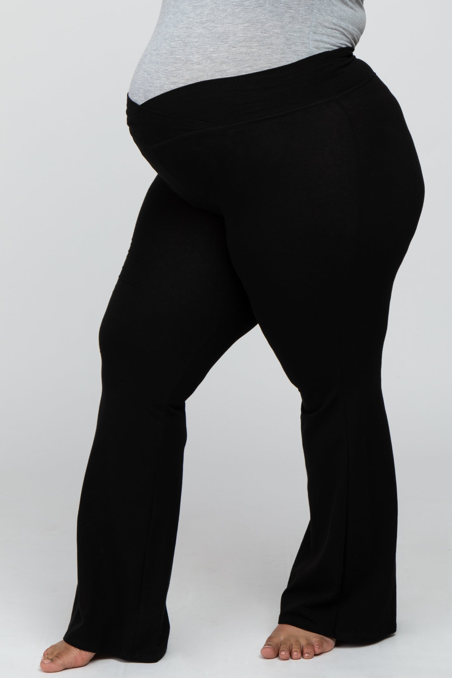 Black Layered V-Front Maternity Plus Leggings– PinkBlush