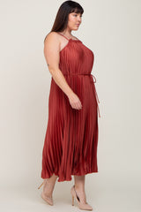 Rust Pleated Sleeveless Waist Tie Plus Maxi Dress